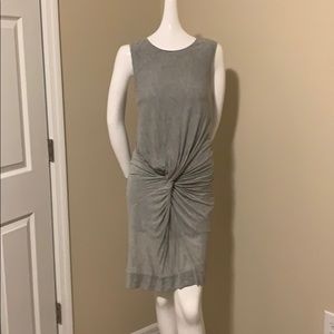 Diane von Furstenberg T-shirt style knotted at hip dress Dress 8 runs small NWOT